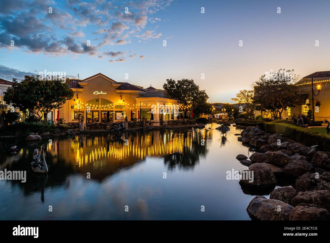 Blackhawk Plaza al Blue Hour Foto Stock