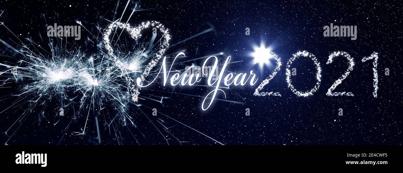 New Year 2021 come lettere al neon fatte di fairy lights Foto Stock