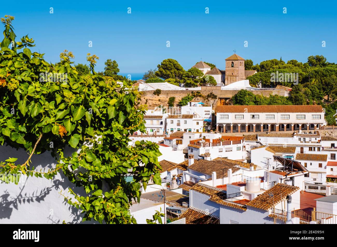 Tipico villaggio bianco di Mijas. Costa del Sol, provincia di Malaga. Andalusia, Spagna meridionale Europa Foto Stock