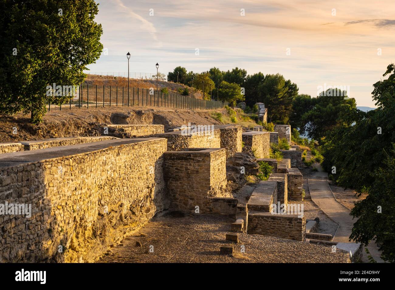 Mura medievali, Baeza, patrimonio dell'umanità dell'UNESCO. Provincia di Jaen, Andalusia, Spagna meridionale Europa Foto Stock