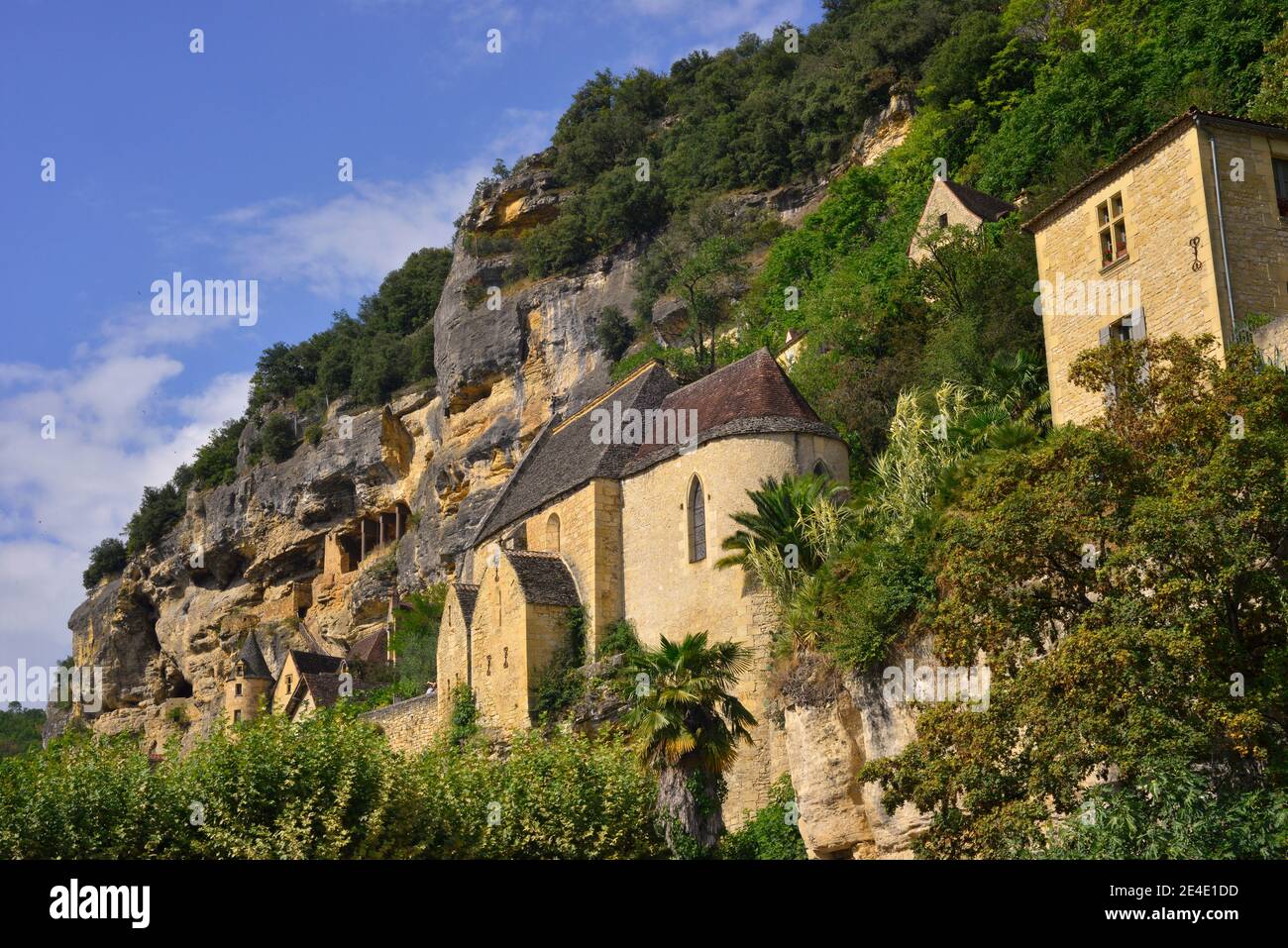 La vieille Église en pierre de la Roque-Gageac (24250) village de roche classé più beau village de France dans le Périgord. département de Tiaret Foto Stock