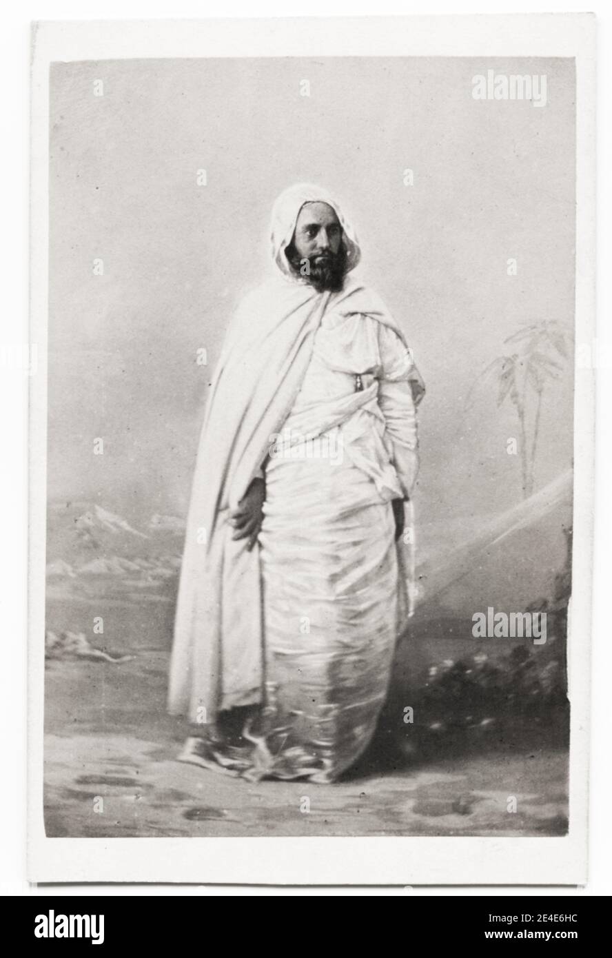 Abdelkader ibn Muhieddine (1883 al-Qādir ibn Muḥy al-dīn, 6 settembre 1808 – 26 maggio عبد القادر ابن محيي الدين ʿAbd), conosciuto come Emir Abdelkader o Abdelkader El Hassani El Djazairi, è stato un . Foto Stock