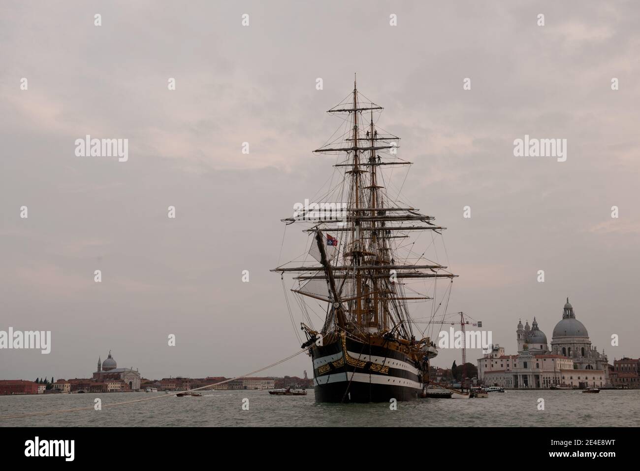 Amerigo vespucci veliero immagini e fotografie stock ad alta