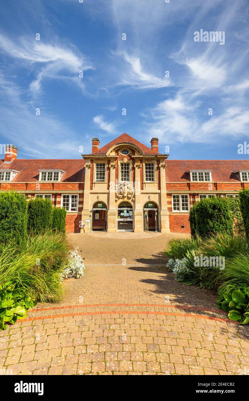 La Biblioteca pubblica di Great Malvern nel Worcestershire, Inghilterra Foto Stock