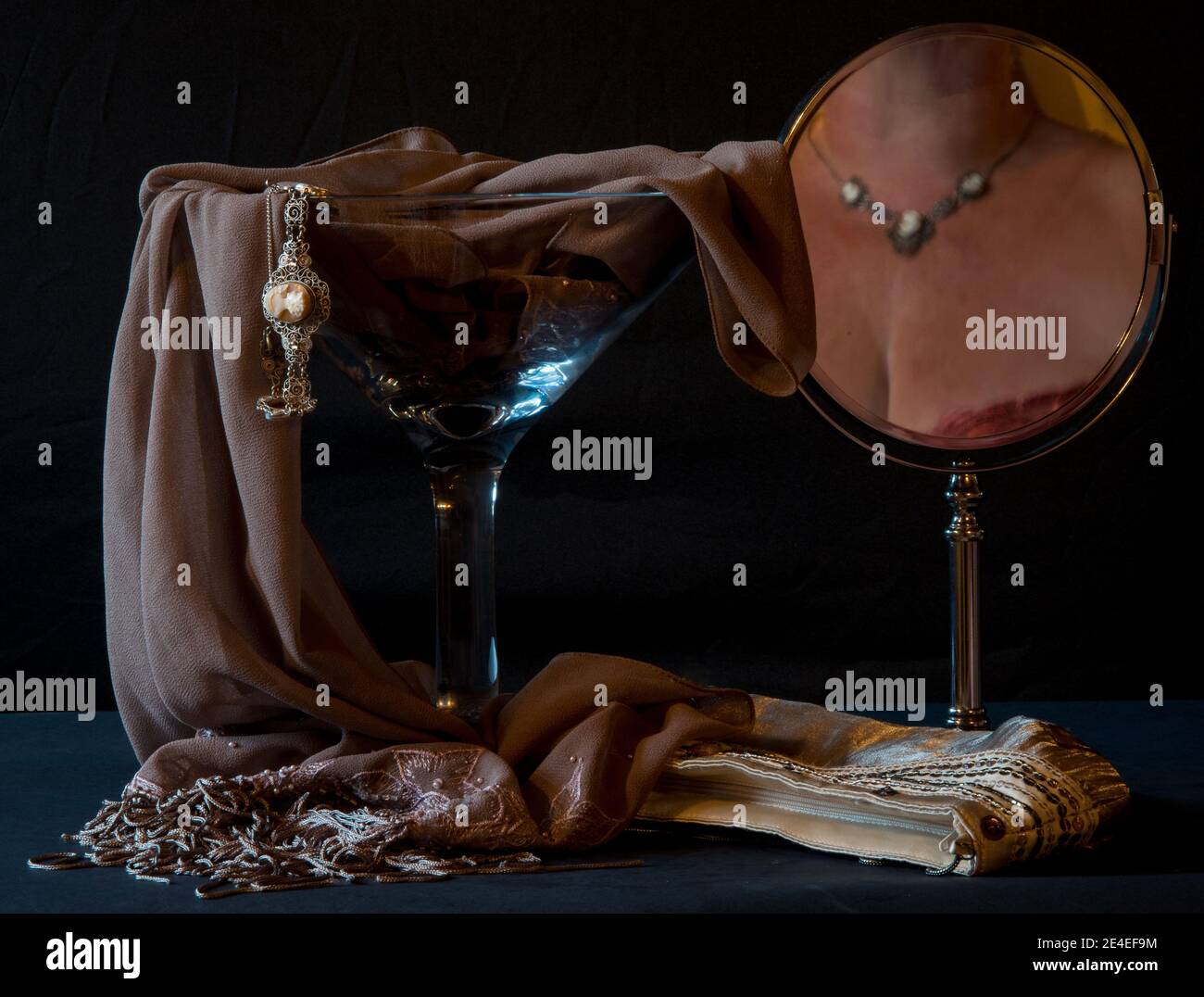 Vestire in su Foto Stock