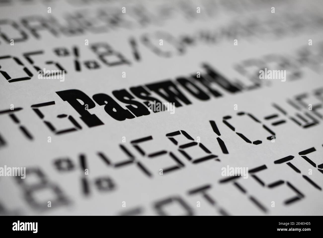 Primo piano di lettere fittive e caratteri speciali con password parola sfocata, sfondo bianco - concetto complicato e complesso di modifica della password Foto Stock Primo piano di lettere fittive e caratteri speciali con password parola sfocata, sfondo bianco - concetto complicato e complesso di modifica della password Foto Stock