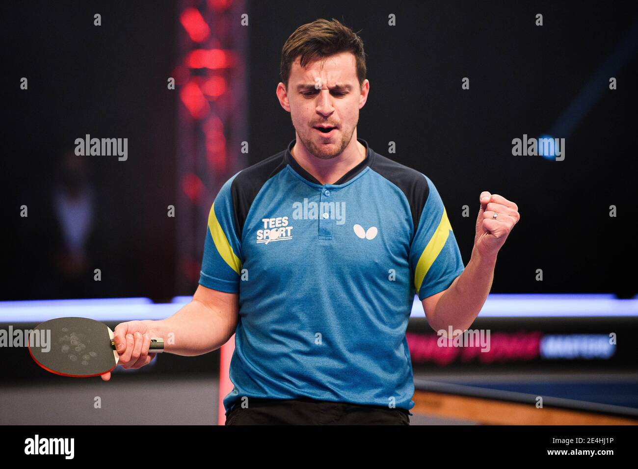 COVENTRY, REGNO UNITO. 23 gennaio 2021. Matt Ware (ENG) vs Gavin Rumgay (SCO) durante il 2021 World Ping Pong Masters presso la Ricoh Arena sabato 23 gennaio 2021 a COVENTRY, INGHILTERRA. Credit: Taka G Wu/Alamy Live News Foto Stock