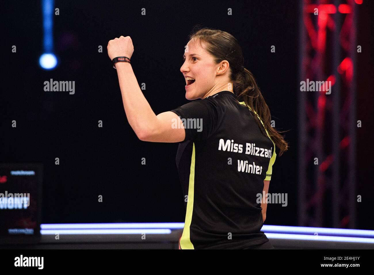 COVENTRY, REGNO UNITO. 23 gennaio 2021. Sabine Winter (GER) vs Bryan Aiglemont (fra) durante 2021 World Ping Pong Masters alla Ricoh Arena Sabato 23 Gennaio 2021 a COVENTRY, INGHILTERRA. Credit: Taka G Wu/Alamy Live News Foto Stock