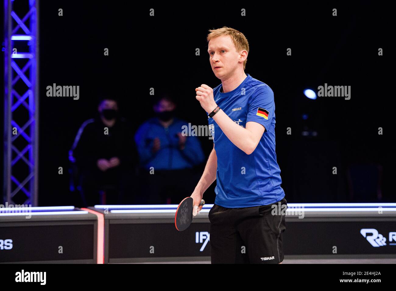 COVENTRY, REGNO UNITO. 24 gennaio 2021. Alexander Flemming (GER) vs Lucian Filimon (ROU) durante il 2021 World Ping Pong Masters alla Ricoh Arena Domenica 24 Gennaio 2021 a COVENTRY, INGHILTERRA. Credit: Taka G Wu/Alamy Live News Foto Stock