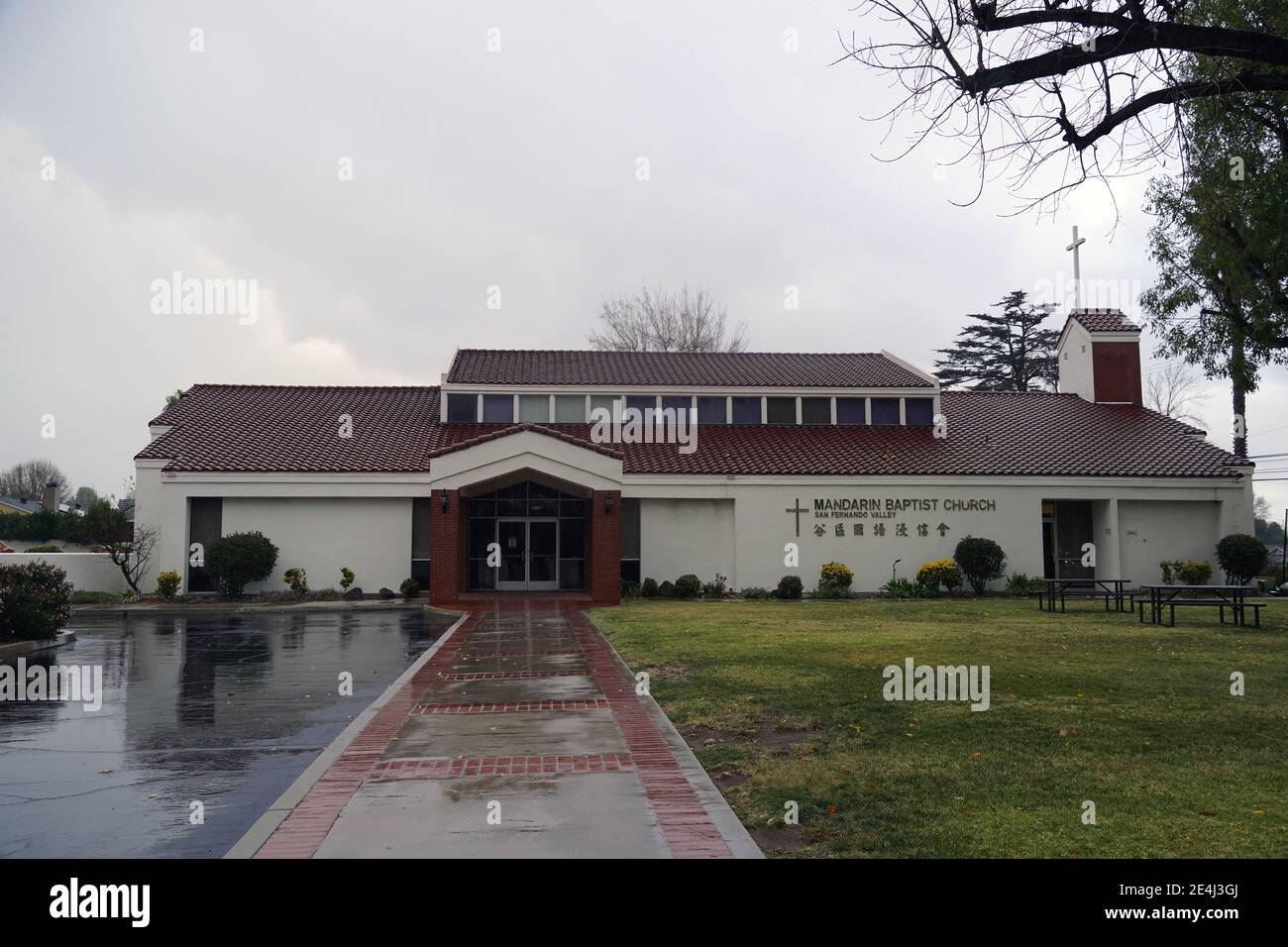 Una visione generale della Chiesa Battista Mandarina della Valle di San Fernando, sabato 23 gennaio 2021, a Northridge, California. Foto Stock