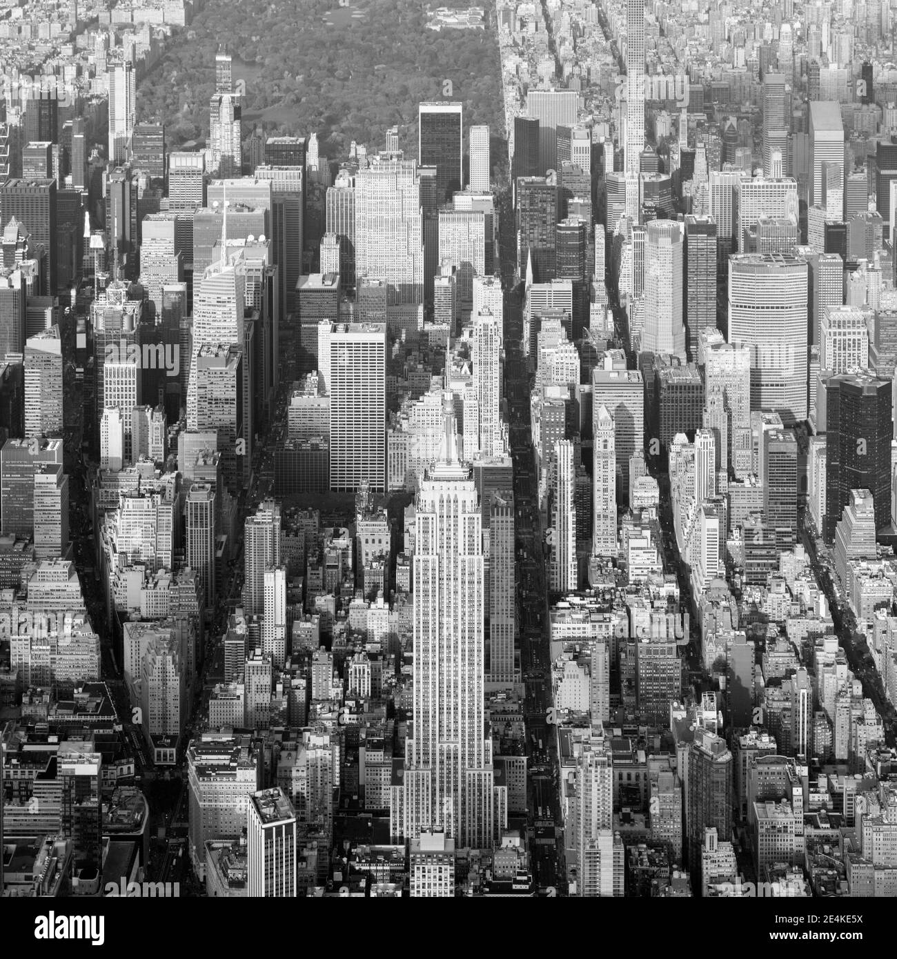 USA, New York, New York City, Midtown Manhattan con Empire state Building Foto Stock