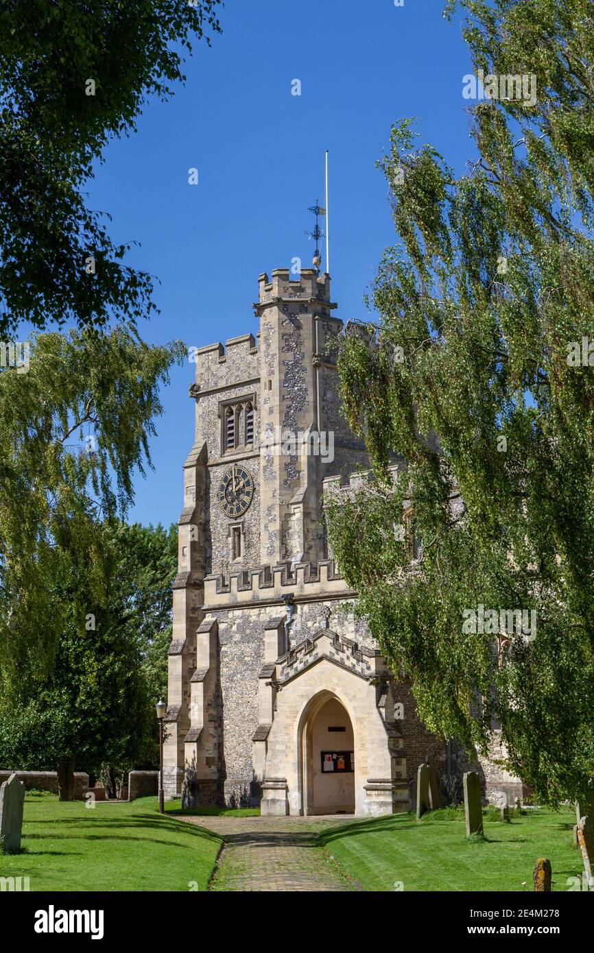 Chiesa di San Pietro e San Paolo a Tring, Hertfordshire, Regno Unito. Foto Stock