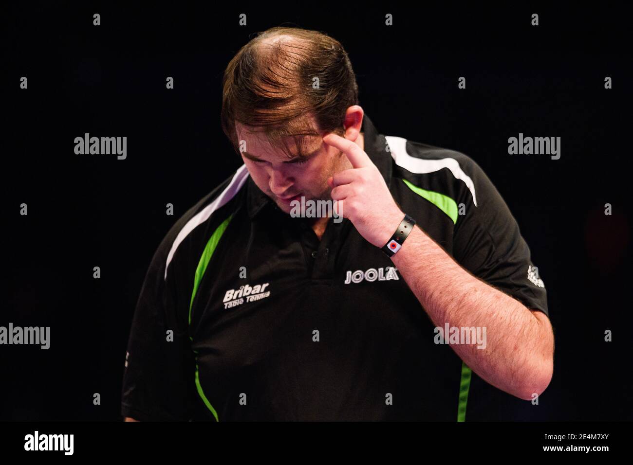 COVENTRY, REGNO UNITO. 24 gennaio 2021. Chris Doran (ENG) vs Benjamin Sorensen (DEN) durante il 2021 World Ping Pong Masters alla Ricoh Arena Domenica 24 Gennaio 2021 a COVENTRY, INGHILTERRA. Credit: Taka G Wu/Alamy Live News Foto Stock