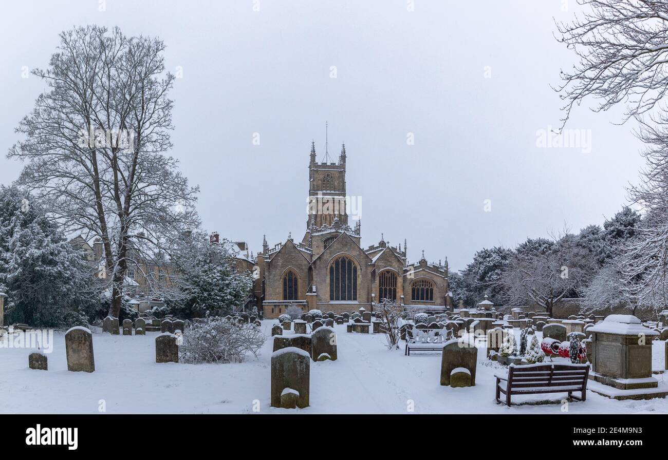 Cirencester capitale dei Cotswolds in Gran Bretagna romana. Prima nevicata Nel gennaio 2021 Foto Stock