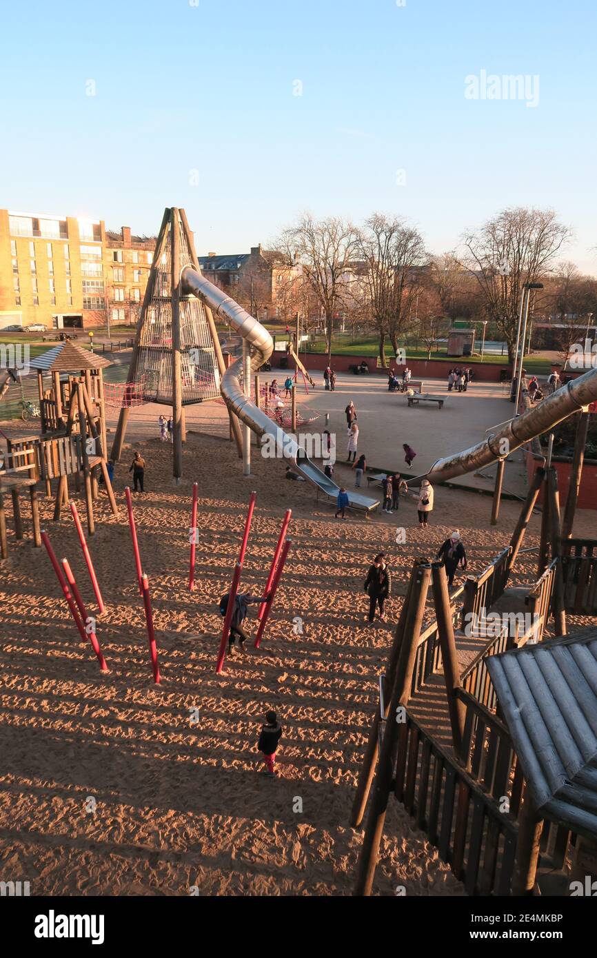 Parco giochi situato con Glasgow Green a Glasgow, comunemente noto come Sandy Park, Glasgow, Scozia Foto Stock