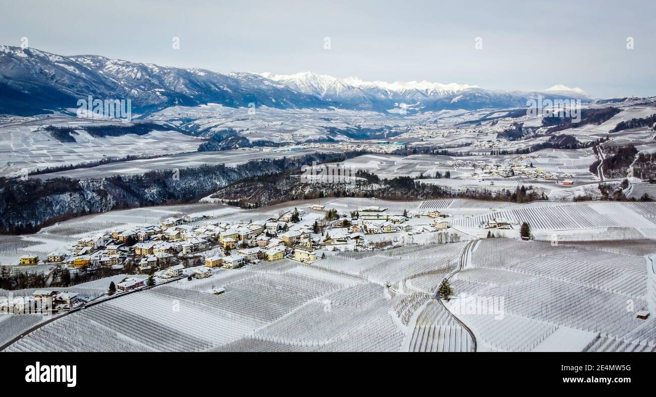 Non Valle in Trentino Alto Adige, Italia settentrionale - Europa. Paesaggio invernale con neve Foto Stock