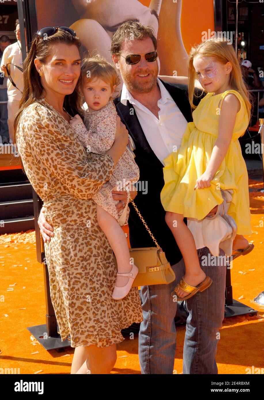 Brooke Shields e Chris Henchy partecipano alla prima di 'Dr. Seuss Horton sente chi!" Al Mann Village Theatre di Westwood, Los Angeles, California, USA l'8 marzo 2008. Foto di Lionel Hahn/ABACAPRESS.COM Foto Stock