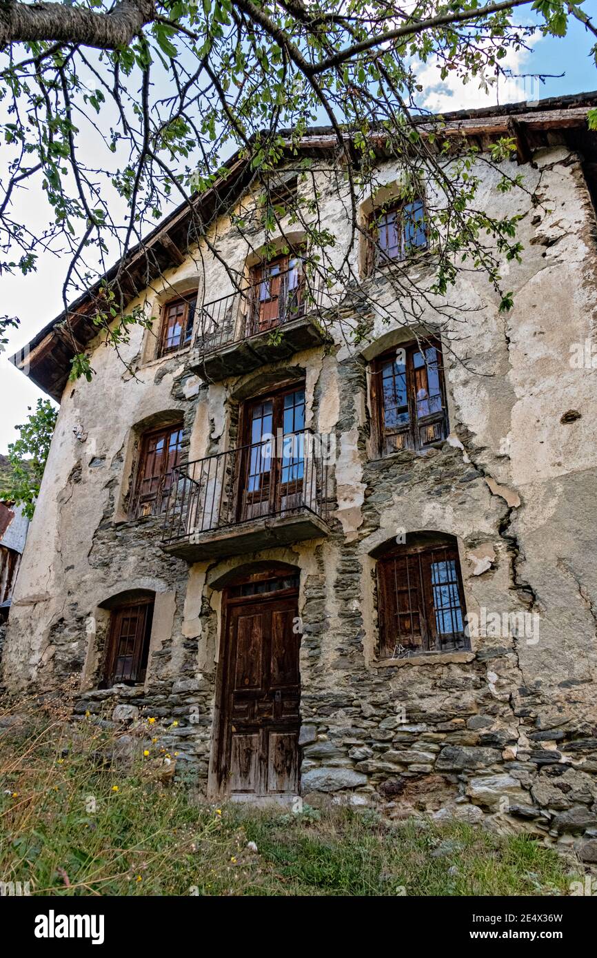 Berros Sobira, villaggio abitato a Pallars Sobira, Pirenei catalani, Catalogna, Spagna. Foto Stock