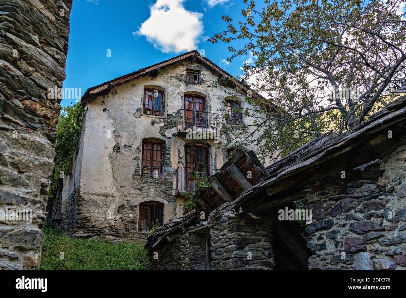 Berros Sobira, villaggio abitato a Pallars Sobira, Pirenei catalani, Catalogna, Spagna. Foto Stock