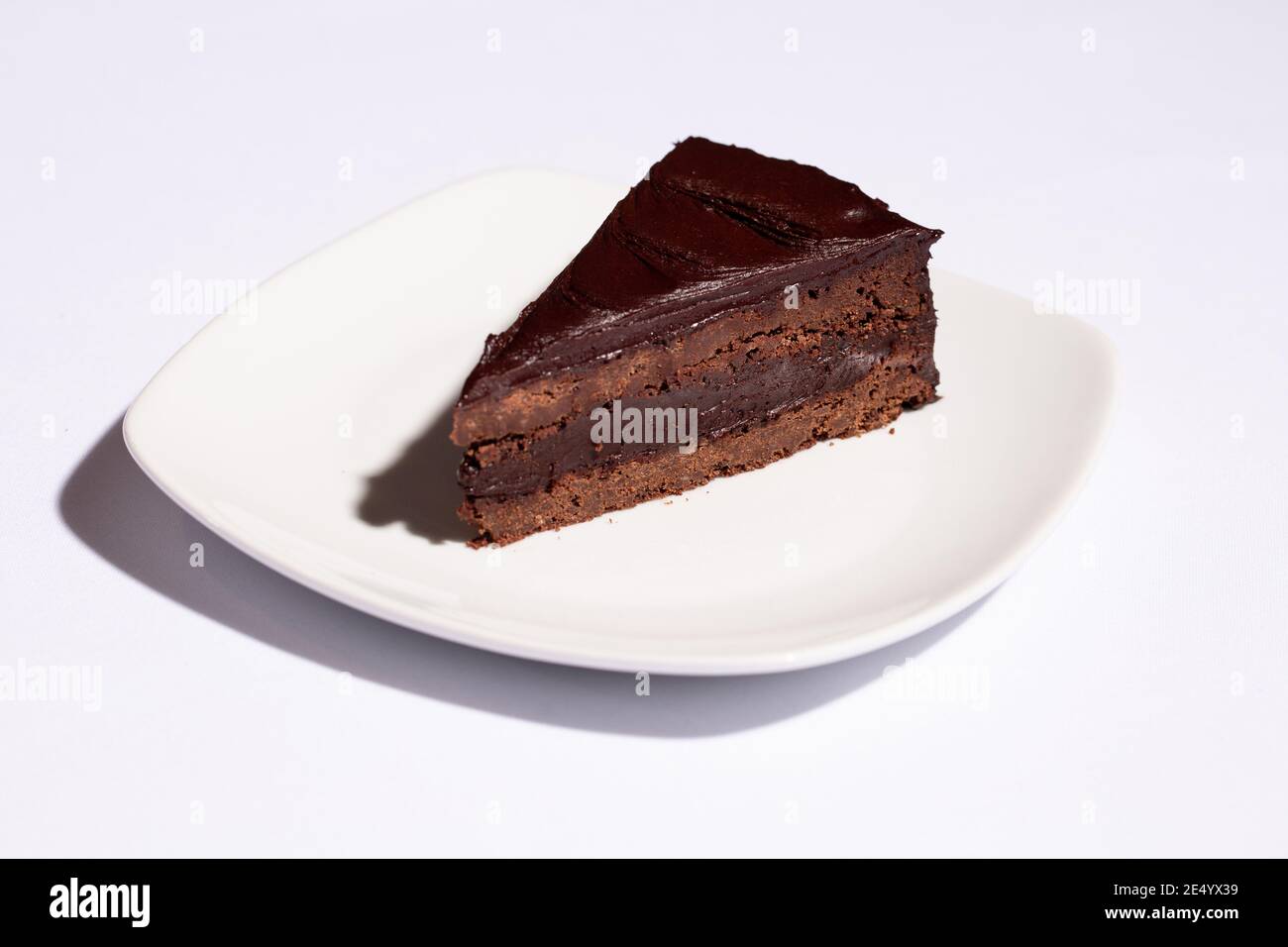 Fetta di torta al cioccolato Foto Stock