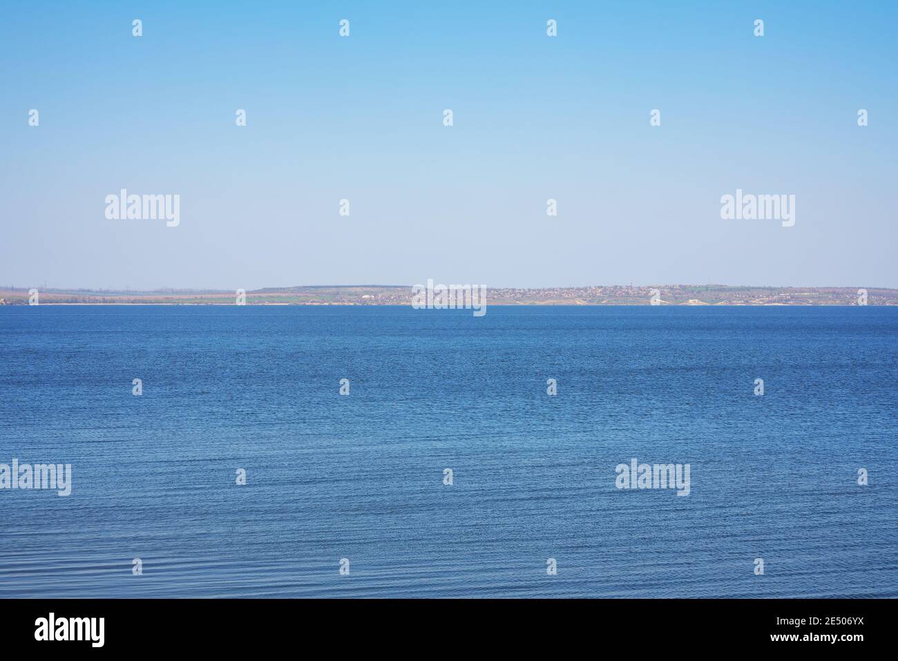Fiume paesaggio sfondo. Composizione della natura Foto Stock