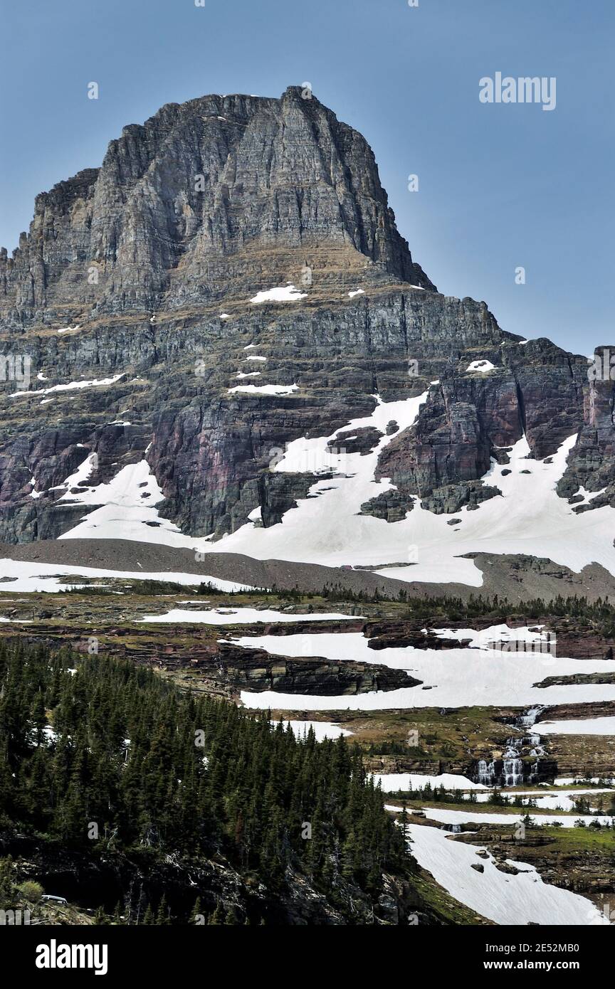 Haystack Butte, dal percorso High Line Trail, Going-to-the-Sun Highway, Logan Pass, Glacier National Park, USA 040710 1273 Foto Stock