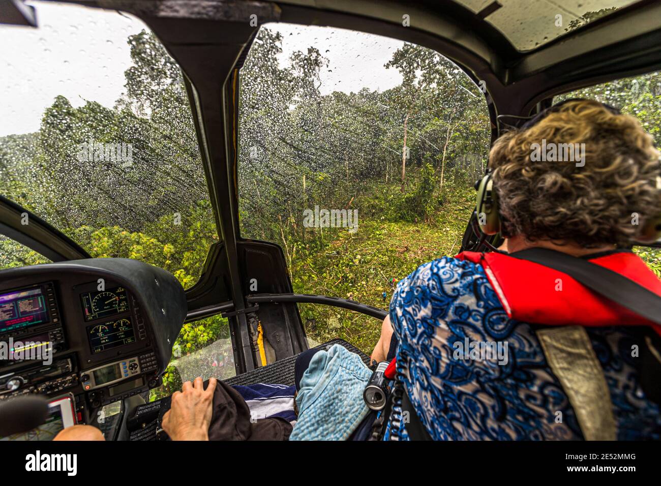 Elicottero a Bougainville Jungle, Papua Nuova Guinea Foto Stock