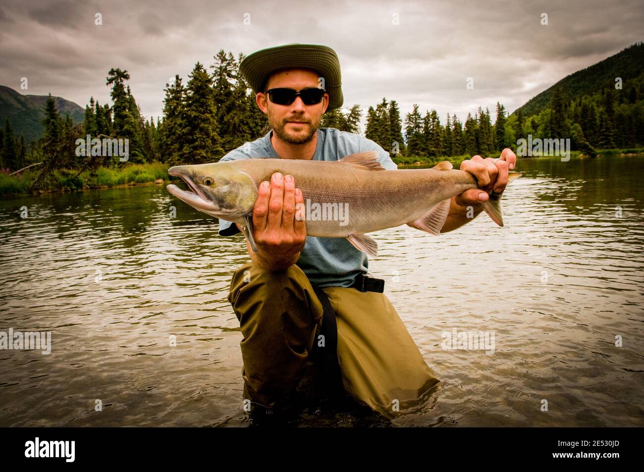 Sockeye salmone cattura del giorno sul lago Kijik vicino al lago Clark National Park nel sud-ovest dell'Alaska. Foto Stock