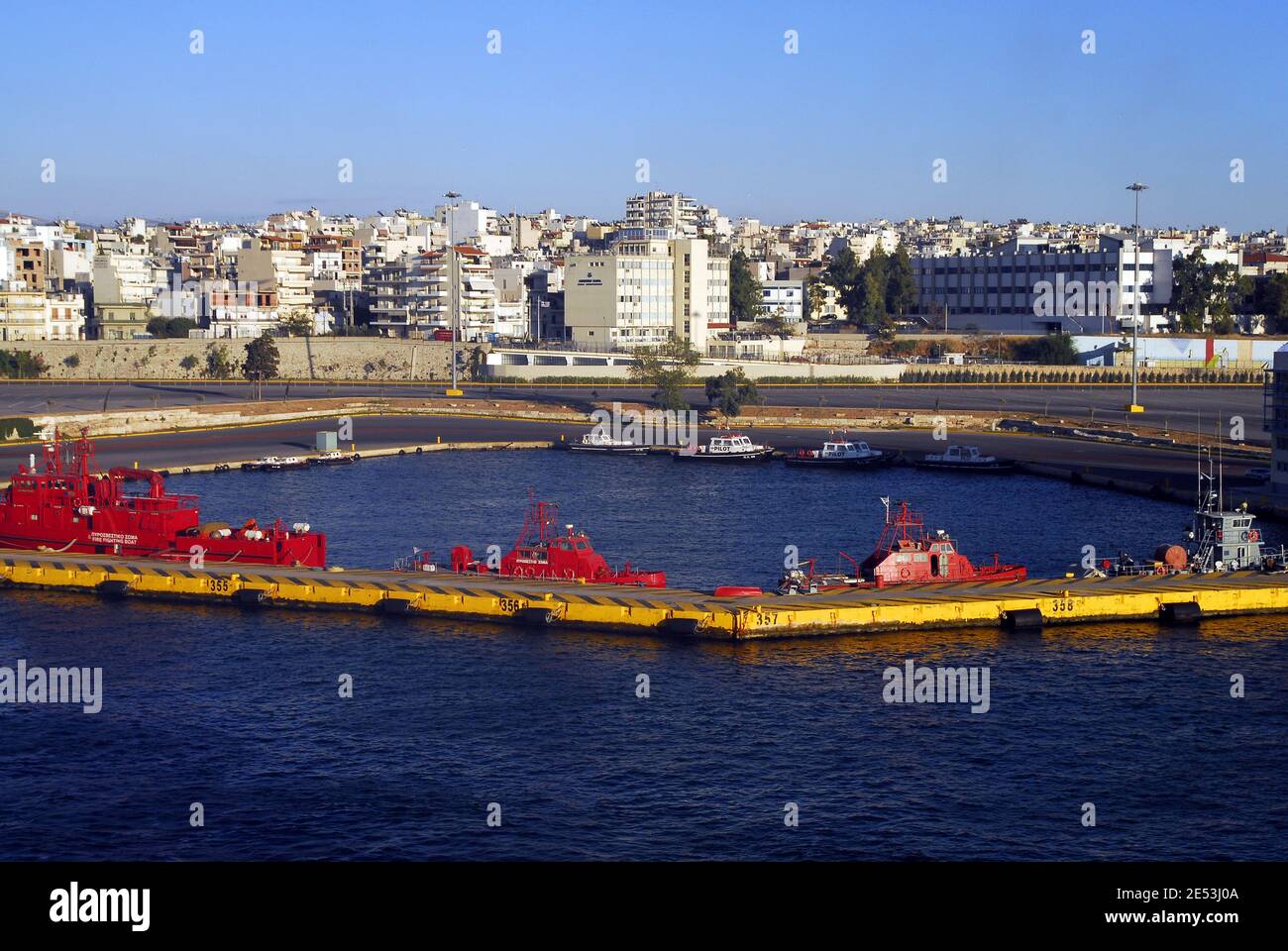 Il porto del Pireo e il porto di Rodi 9 2006 Foto Stock