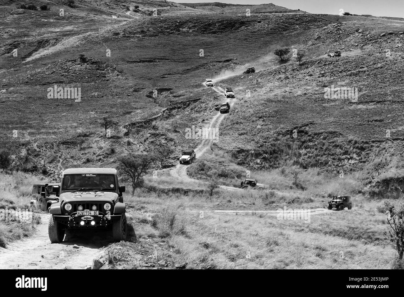 HARRIS, SUDAFRICA - 06 gennaio 2021: Harrismith, Sudafrica - 02 2015 ottobre: Addestramento del driver del percorso del Monte 4x4 al Camp Jeep nel Drakensberg Foto Stock