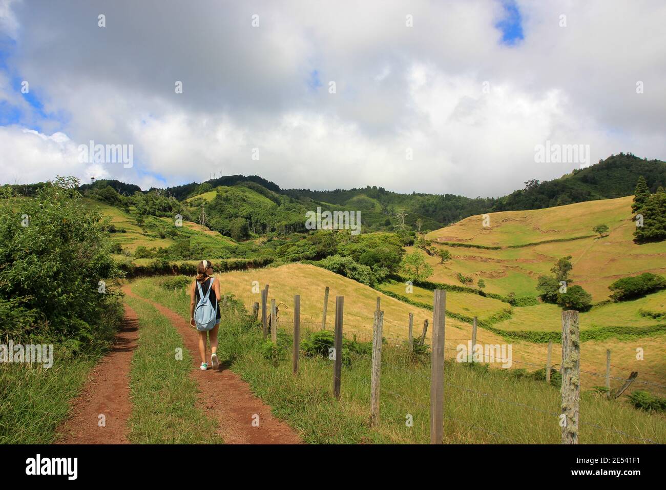 Solo, una persona, escursioni, isola di Santa Maria, Azzorre. Foto Stock