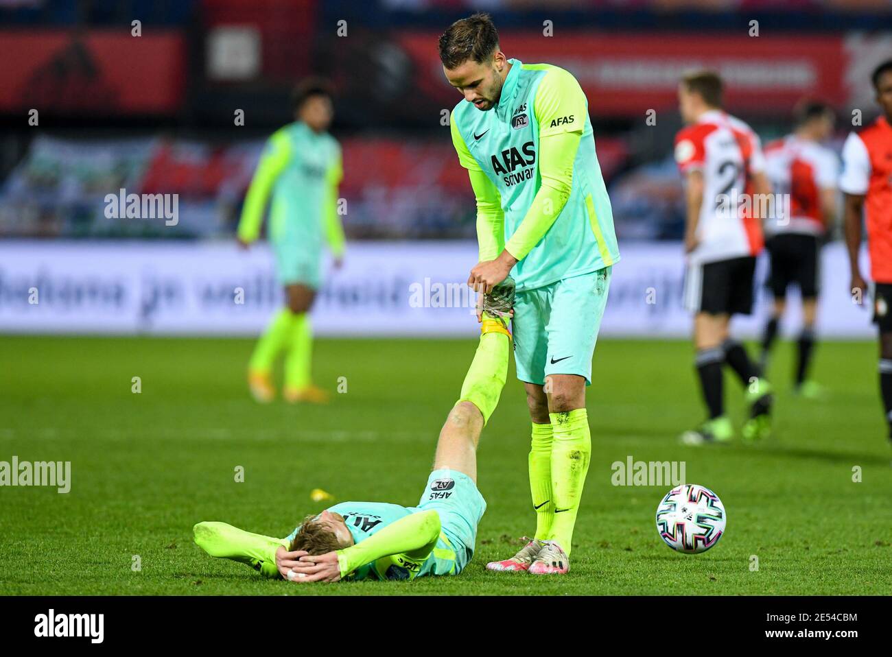 ROTTERDAM, PAESI BASSI - GENNAIO 24: Fredrik Midtsjo di AZ, Pantelis Hatzidiakos di AZ durante la partita olandese di Eredivisie tra Feyenoord e AZ Alkm Foto Stock