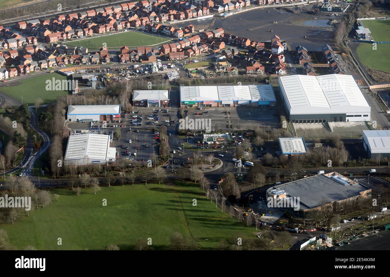 Vista aerea del Park Road Retail Park, Pontefract, West Yorkshire Foto Stock