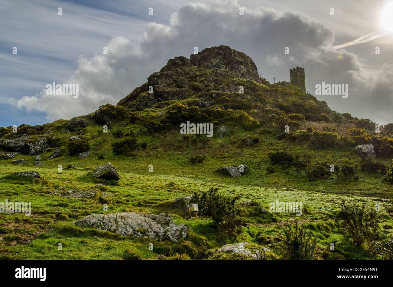 La Chiesa di San Michele, Brentor, Dartmoor Foto Stock