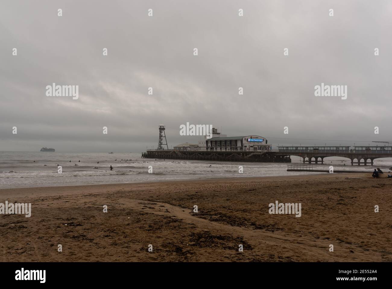 Molo di Bournemouth in inverno Foto Stock