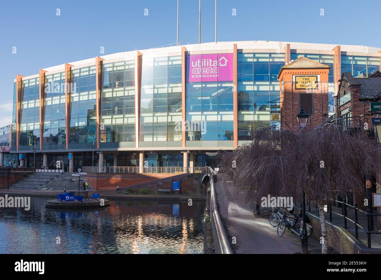 L'Utilita Arena Birmingham, precedentemente conosciuta come la NIA, la National Indoor Arena e la Barclaycard Arena, è un grande luogo di musica dal vivo e di sport Foto Stock L'Utilita Arena Birmingham, precedentemente conosciuta come la NIA, la National Indoor Arena e la Barclaycard Arena, è un grande luogo di musica dal vivo e di sport Foto Stock