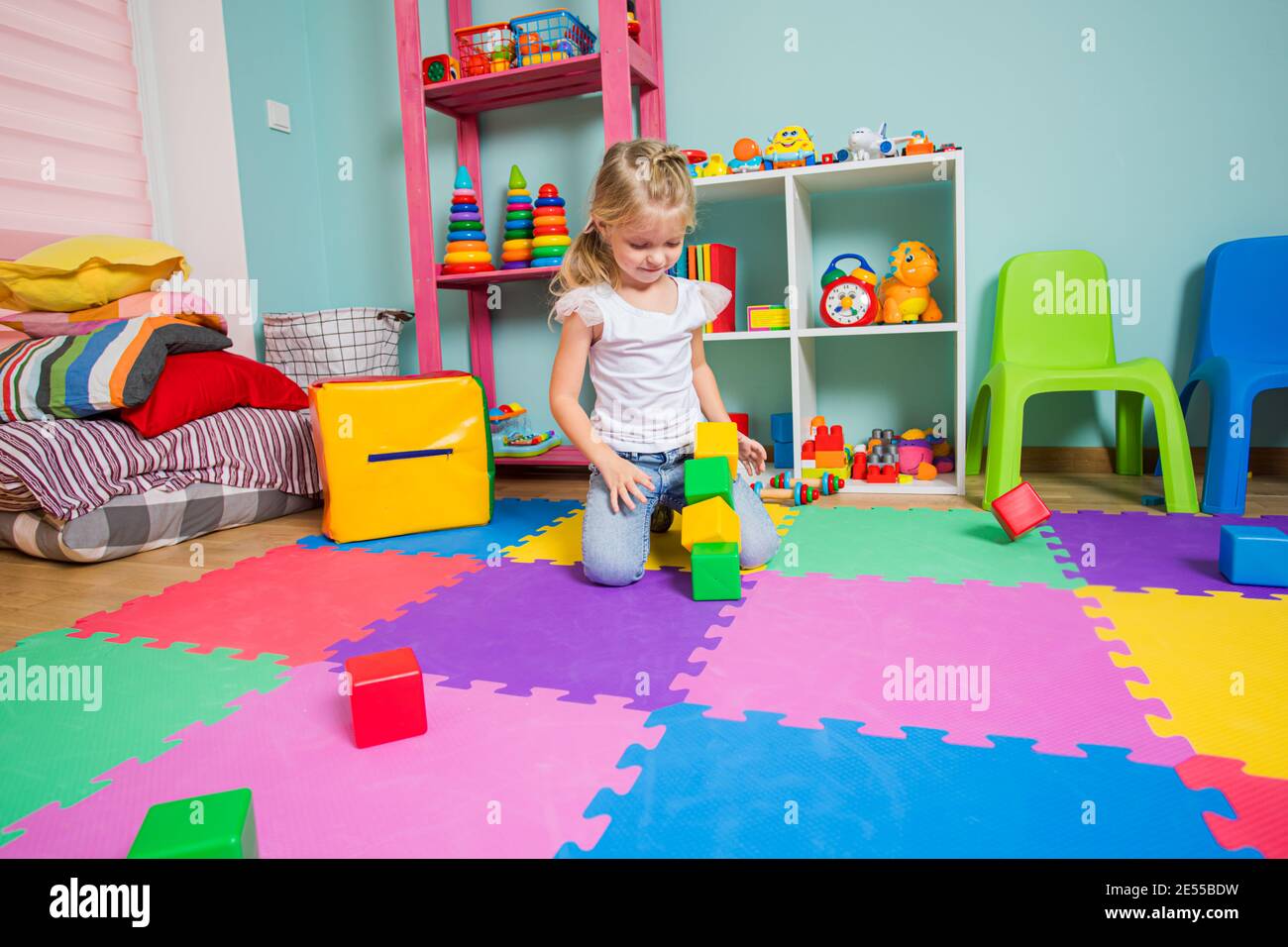 Il primo giorno a New Day Care è andato storto Foto Stock