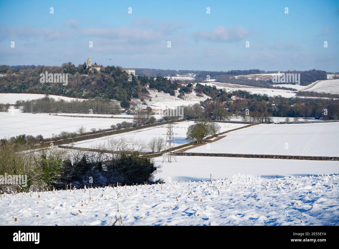 West Wycombe, Buckinghamshire, Inghilterra scene di neve Foto Stock