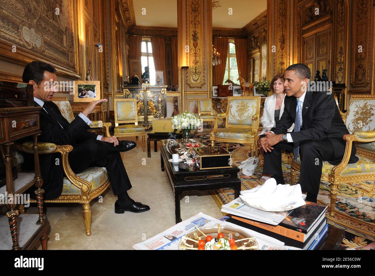 Il presidente Nicolas Sarkozy riceve il 25 luglio 2008 il contendente presidenziale americano democratico Barack Obama all'Elysee Palace di Parigi, Francia. Foto di Abd Rabbo-Mousse/ABACAPRESS.COM Foto Stock