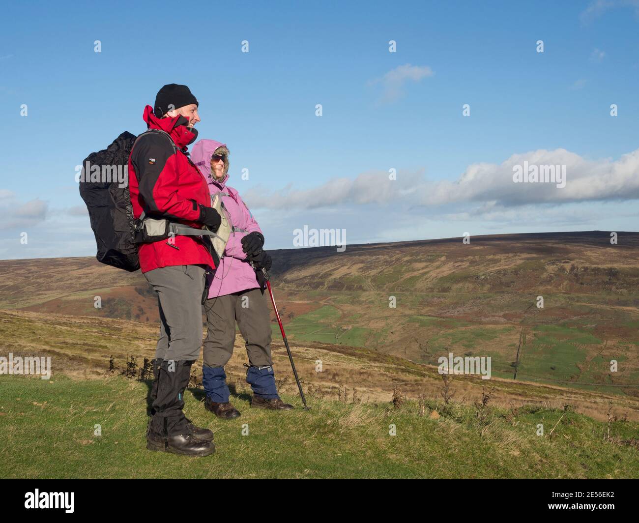 Hillwalkers vicino Rosedale nel North York Moors. Foto Stock