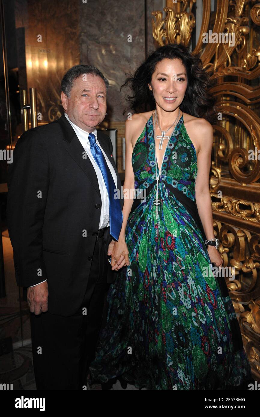 Jean Todt e Michelle Yeoh partecipano a una festa per promuovere il nuovo cellulare Vertu firma al Petit Palais a Parigi, Francia il 11 settembre 2008. Foto Thierry Orban/ABACAPRESS.COM Foto Stock