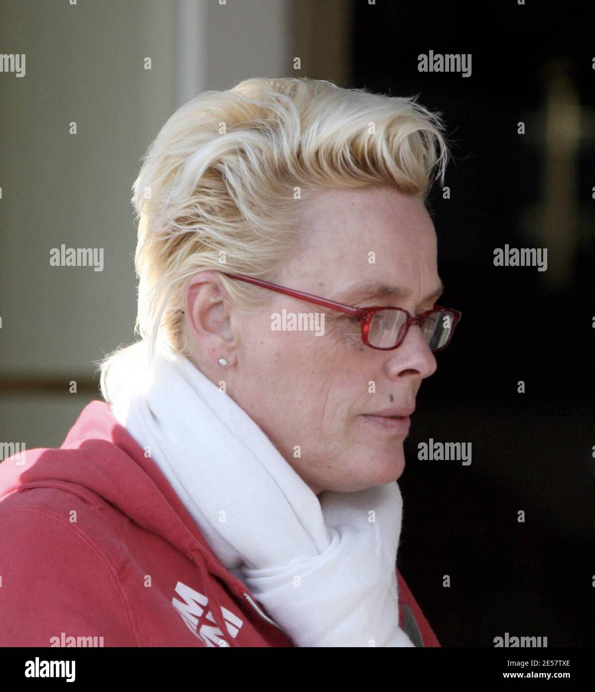 Esclusiva!! Brigitte Nielsen e il suo giocattolo Mattia Dessi pranzano al Cafe Med di West Hollywood, California. Nielsen, che secondo quanto riferito ha solo 43 anni, sembra mostrare segni di età. 1/28/07 [[rac]] Foto Stock