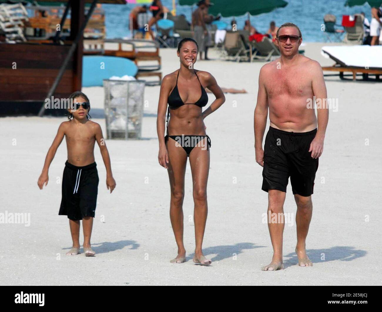 Esclusiva!! Boris Becker, la fidanzata Sharlely Kerssenberg e il figlio Elias trascorrono del tempo a Miami Beach, Fla. 9/2/07. [[mab]] Foto Stock