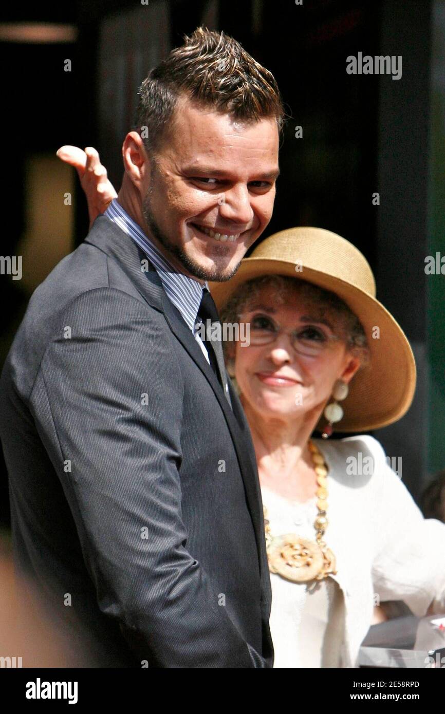 Ricky Martin riceve una stella sulla Hollywood Walk of Fame. Los Angeles, California 10/16/07. [[laj]] Foto Stock