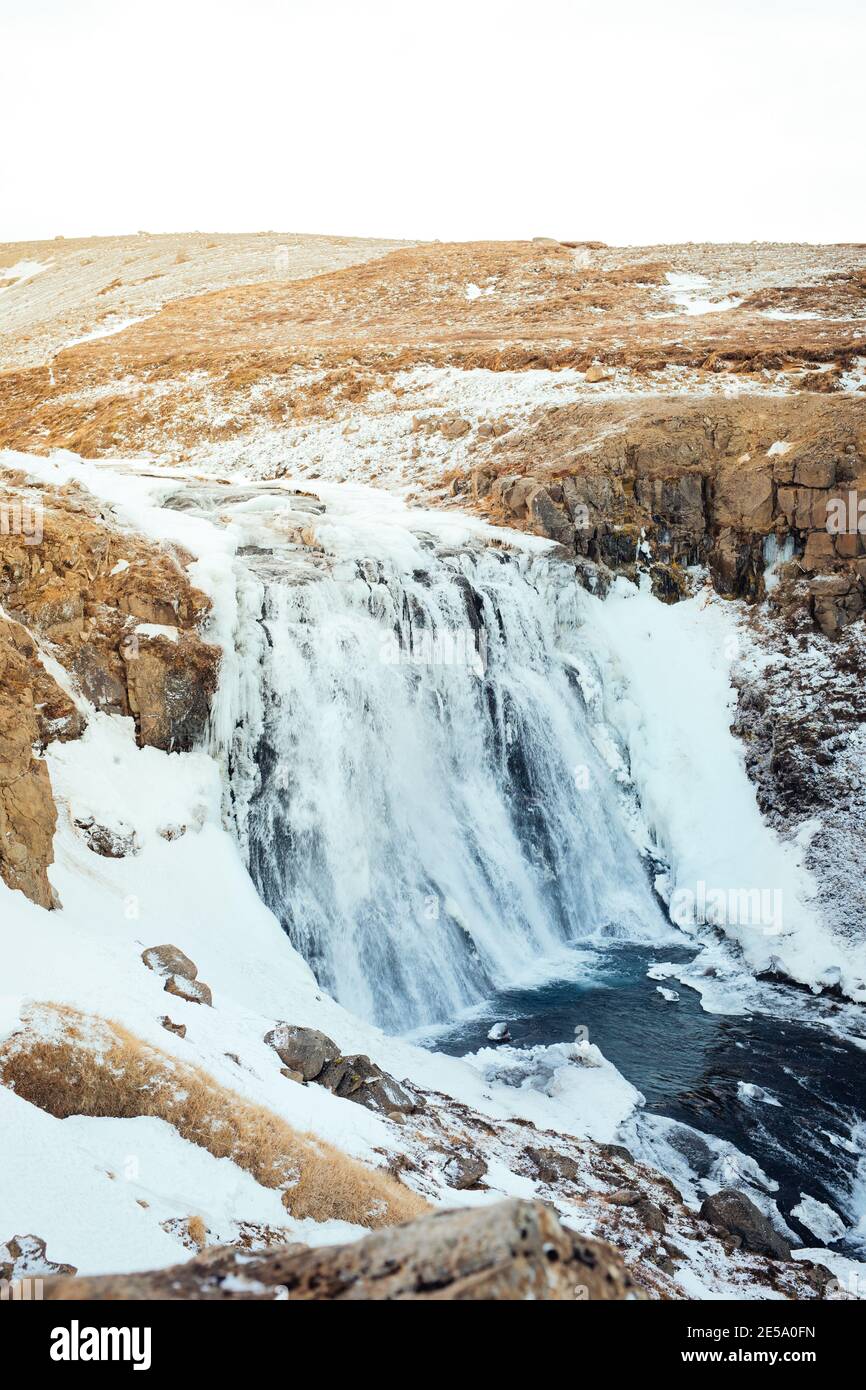 Cascata vicino al ghiacciaio Langjokull in Islanda Foto Stock