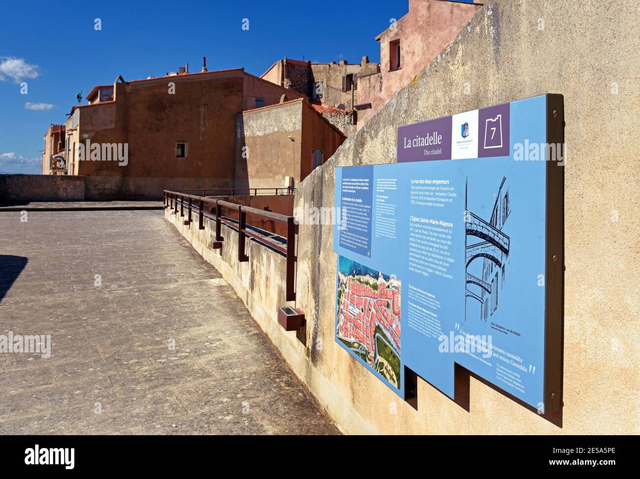 Famosa citadelle di Bonifacio, Francia, Corsica, Bonifacio Foto Stock