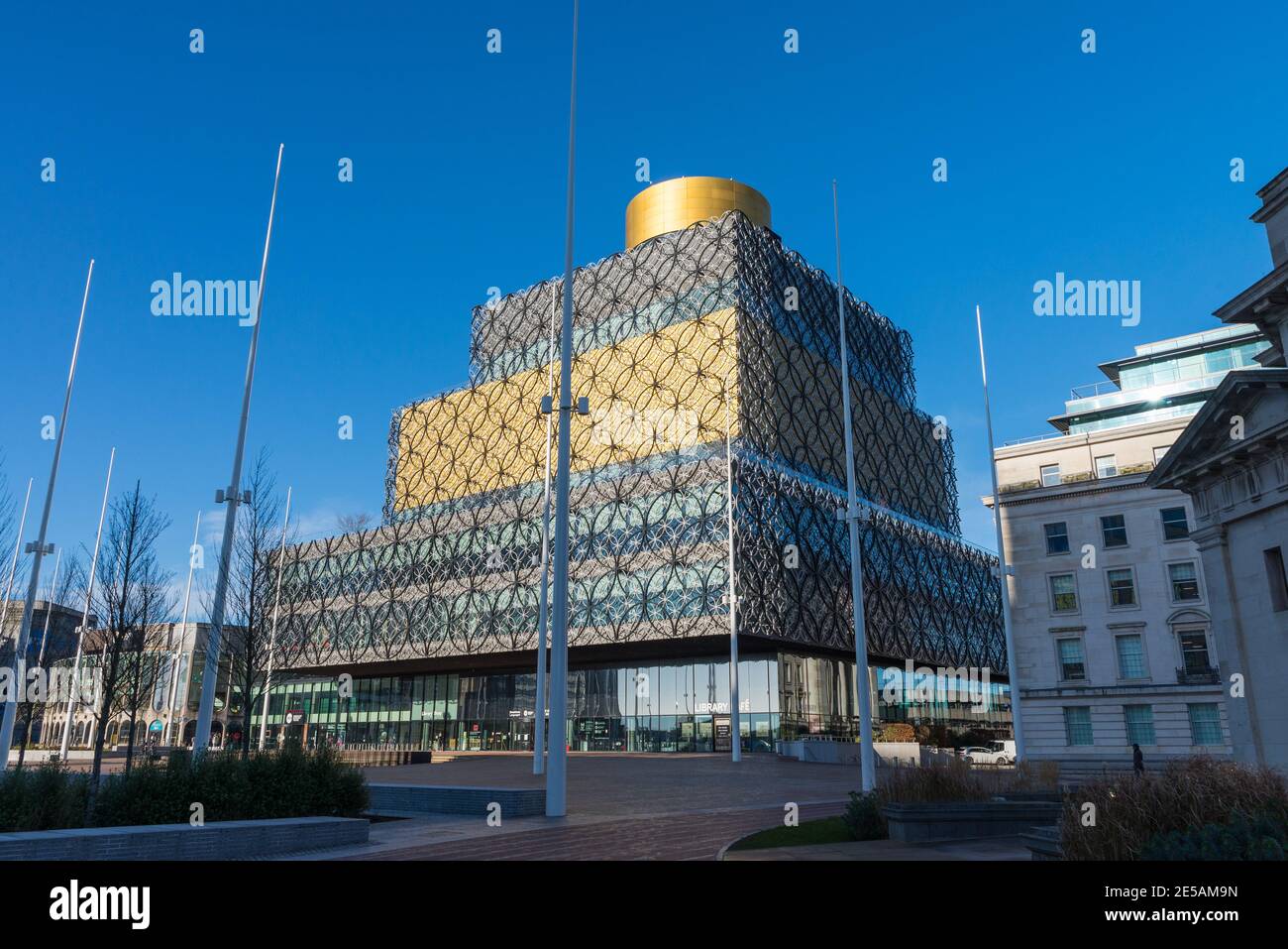 L'impressionante edificio moderno della Biblioteca di Birmingham in Centenary Square, Birmingham, Regno Unito Foto Stock