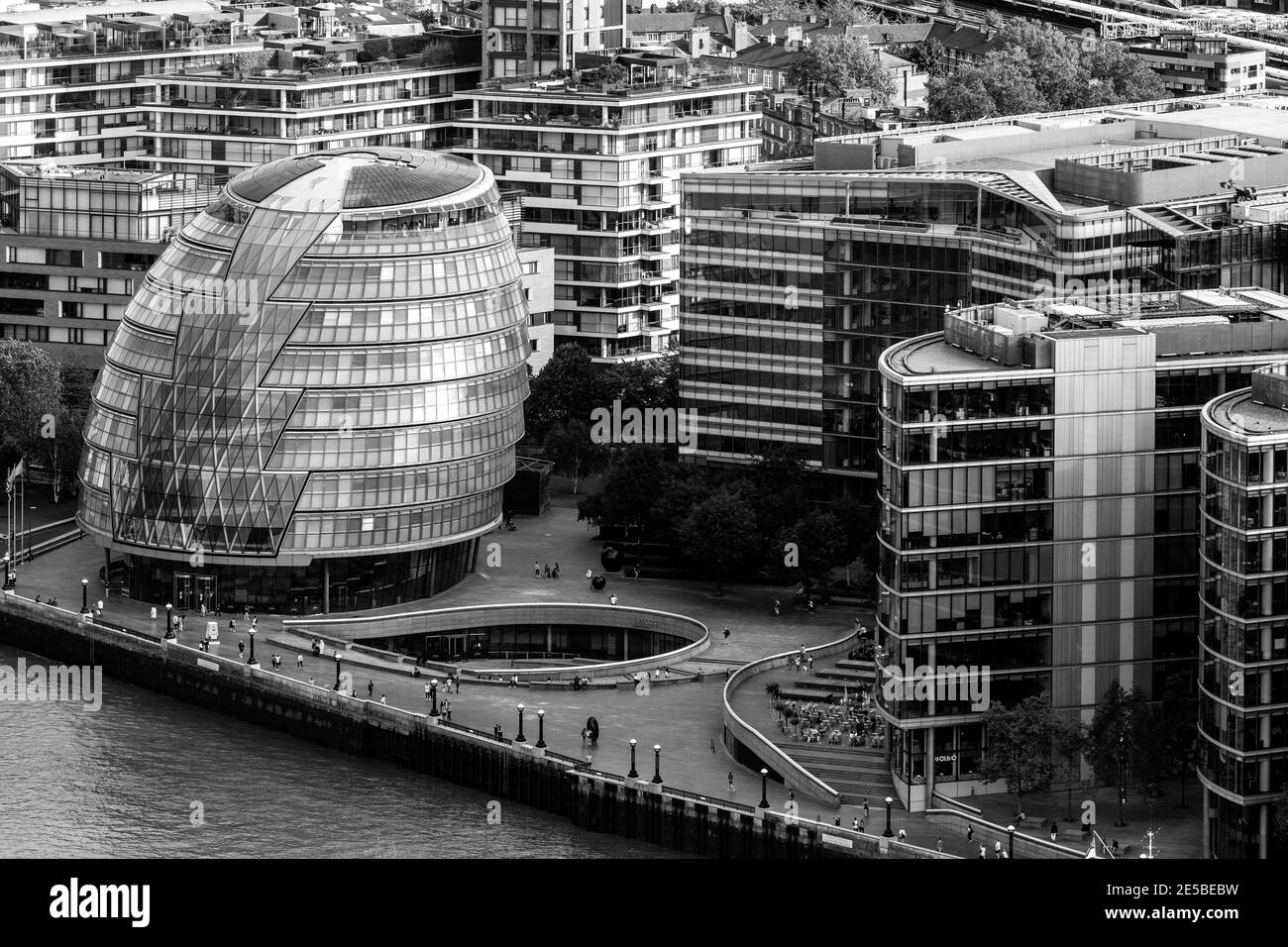 Una vista rialzata del Municipio e dell'area di London Bridge City, Londra, Regno Unito. Foto Stock