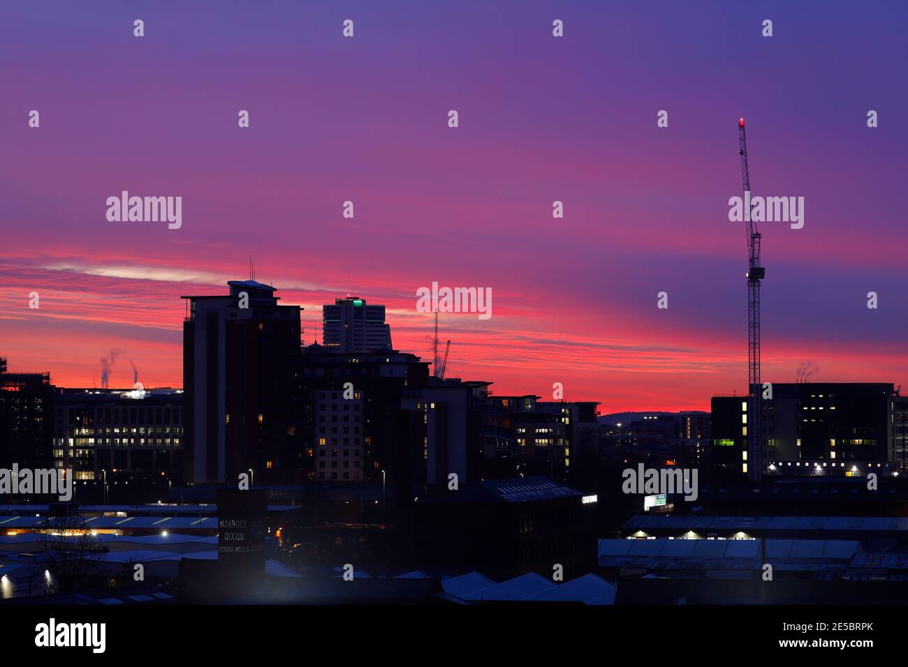 Leeds skyline di sunrise Foto Stock