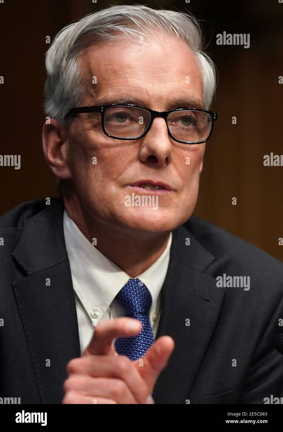 Washington, Stati Uniti. 27 gennaio 2021. Denis McDonough, Segretario degli Affari dei Veterani nominato per il Presidente Joe Biden, testimonia durante la sua audizione di conferma della Commissione per gli Affari dei Veterani del Senato, a Capitol Hill, Washington, DC, mercoledì 27 gennaio 2021. Photo by Leigh Vogel/UPI Credit: UPI/Alamy Live News Foto Stock